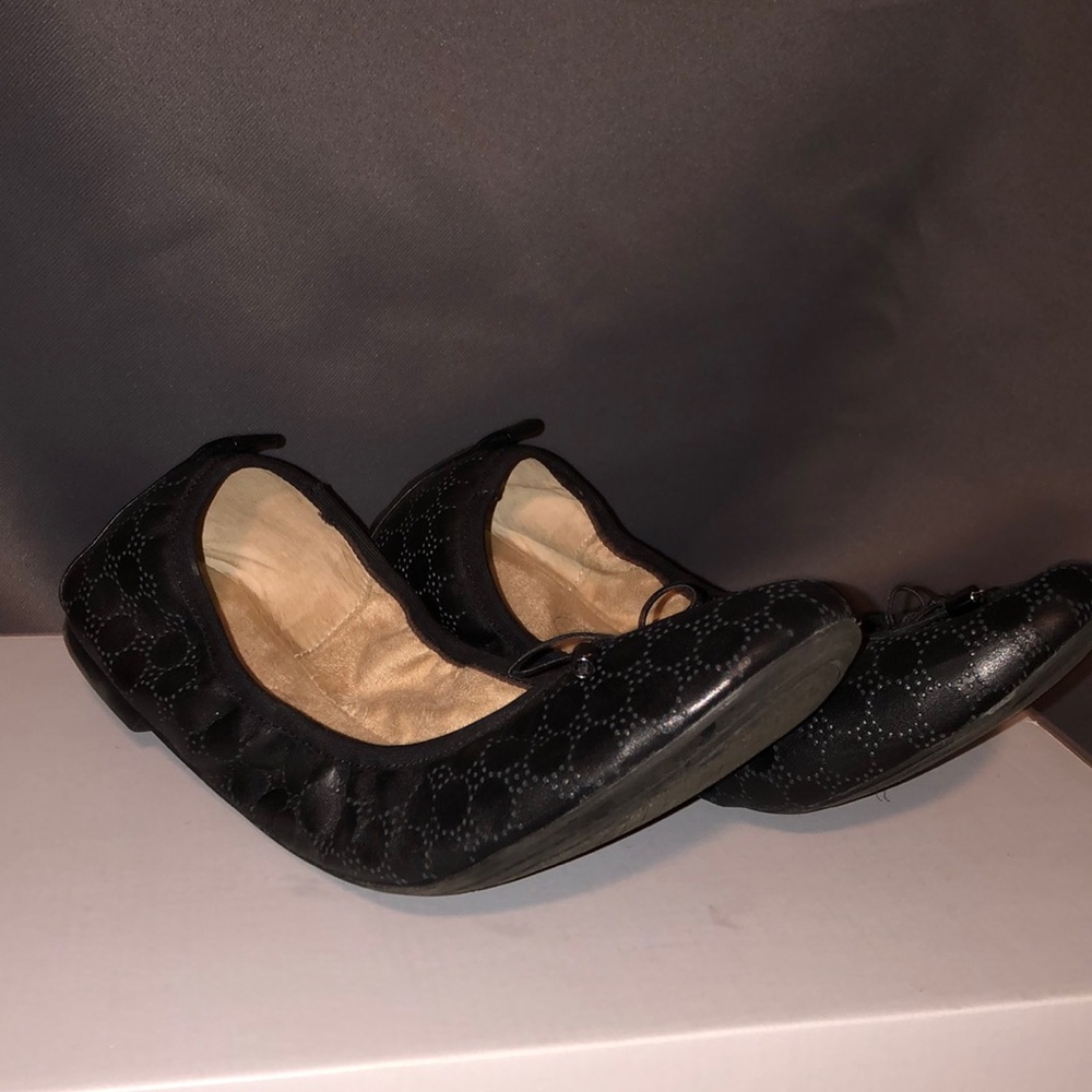Jessica Simpson Black Flats